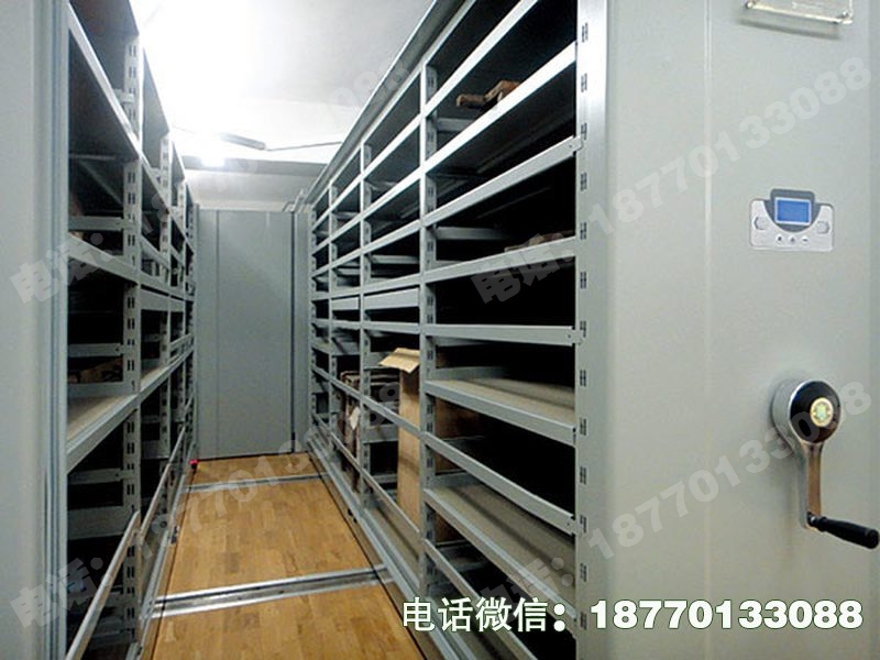 惠城历史博物馆文物密集货架