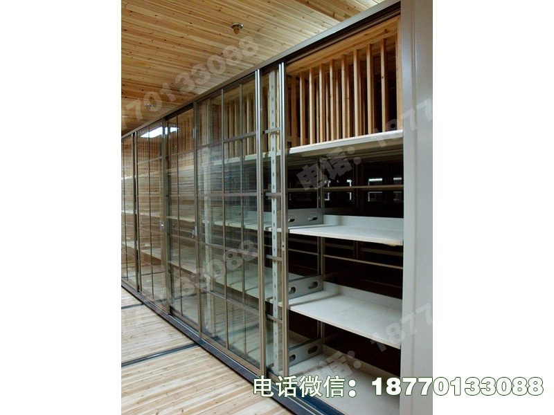 静乐县美术馆移门文层板栅格储藏柜